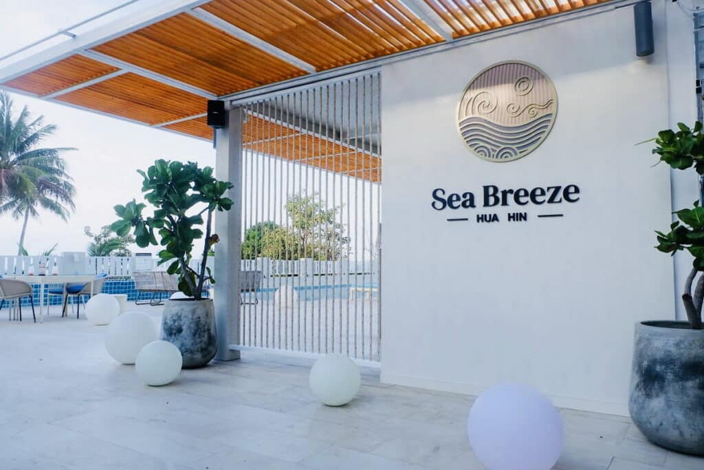 sea breeze 02 - The Rock Hua Hin